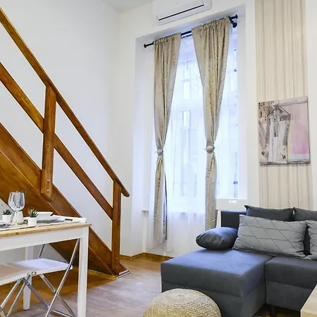 Cosy Flat In Rottenbiller Str, Sun
