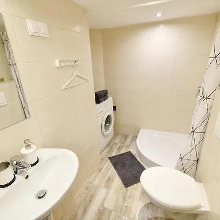 Cosy Flat In Rottenbiller Str, Sun Lejlighed Budapest